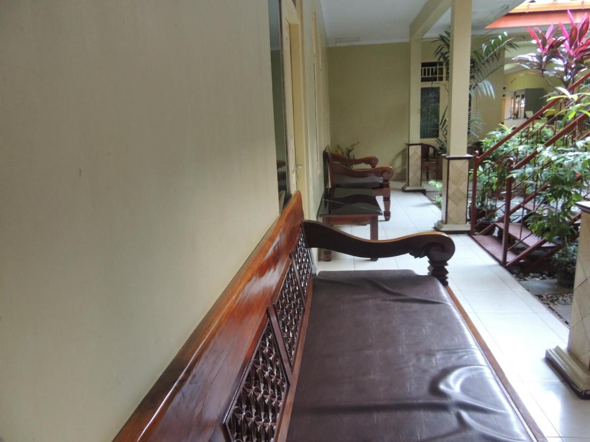 Shabrina Homestay Syariah Kalasan Zewnętrze zdjęcie